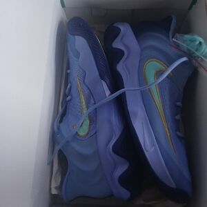 Nike Giannis Immortality 4 Sneakers